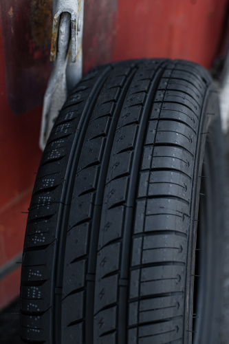 фото протектора и шины Atrezzo Eco Шина Sailun Atrezzo Eco 165/65 R13 77T